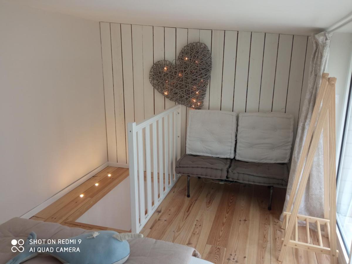 Charmant Logement T2 A 2 Pas De La Mer Granville Exterior photo