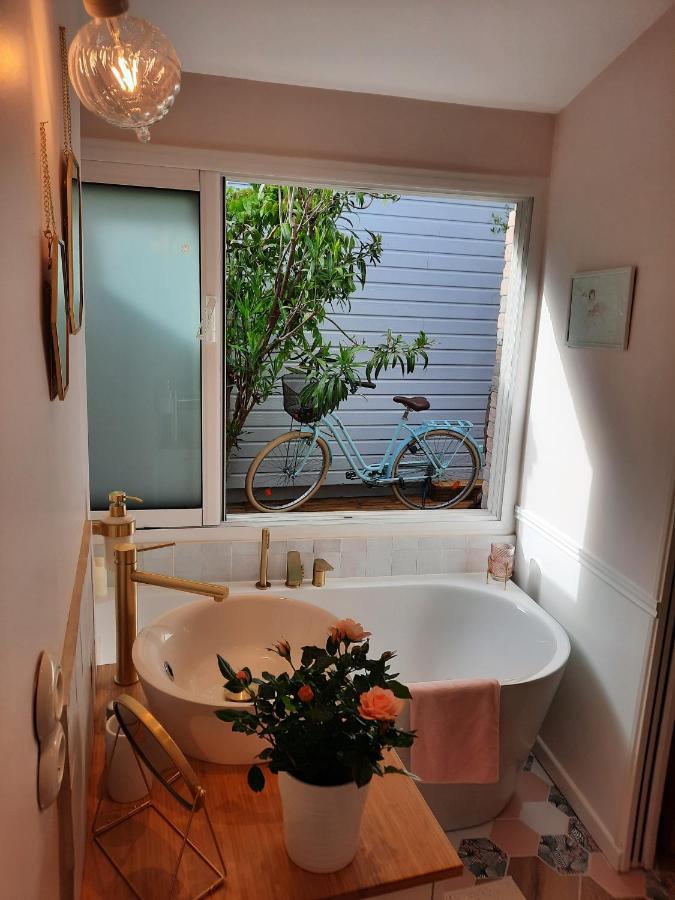 Charmant Logement T2 A 2 Pas De La Mer Granville Exterior photo